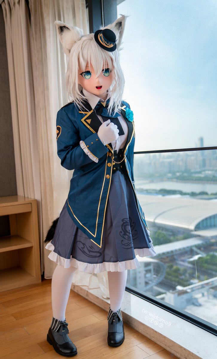 wildcirno9's tweet photo. 我只是一名小狐狸执事罢了，连这点小事也是办不到的哦
_(:з」∠)_

PHX:@leafmoe
 
#kigurumi #着ぐるみ #白上フブキ https://t.co/TjlpcVXOZ3