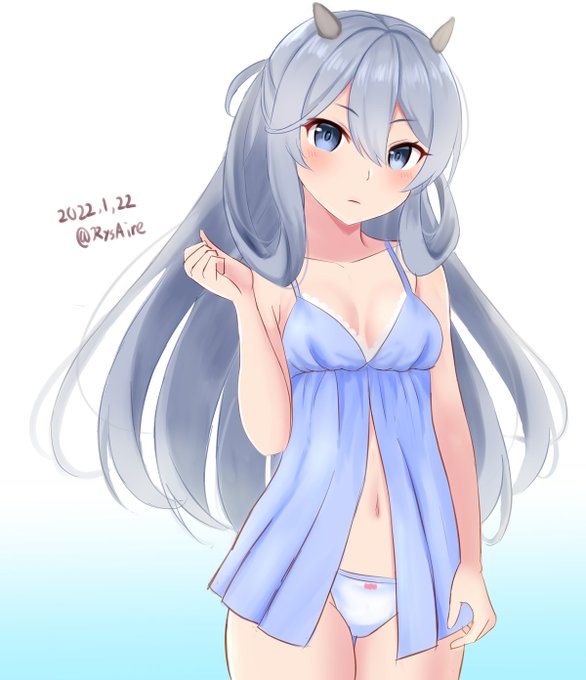 ・・・・これから布団に潜る

#艦これ版深夜の真剣お絵描き60分一本勝負
#艦これ版真剣お絵描き60分一本勝負_20220122
#伊203 #艦これ 