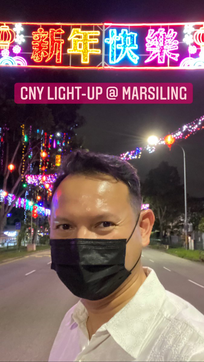 zaqym's tweet photo. #jalanjalan admiring this year’s Chinese New Year light up at #Marsiling. https://t.co/5u9LIeffhl