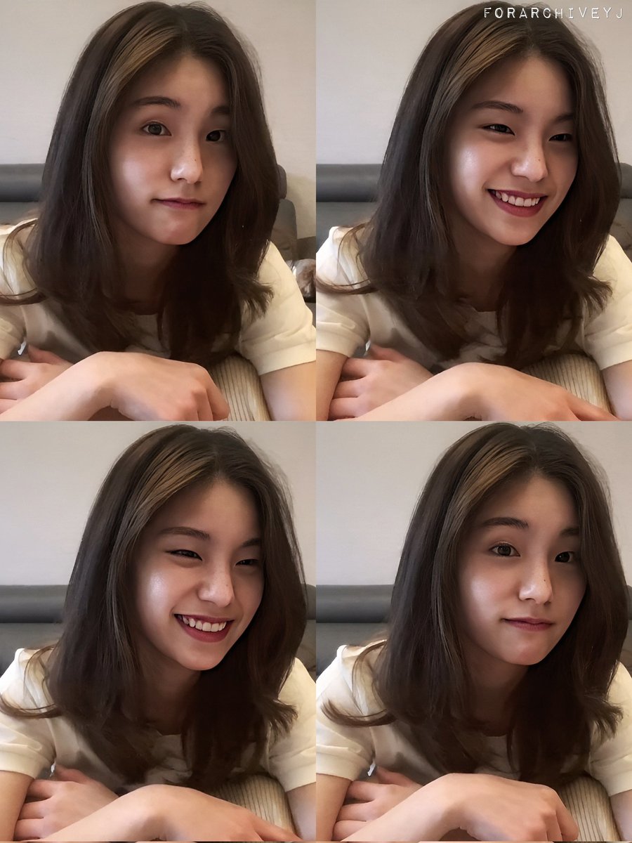 yejiunofficial's tweet photo. She's so cute 😭 https://t.co/grNmnwla97