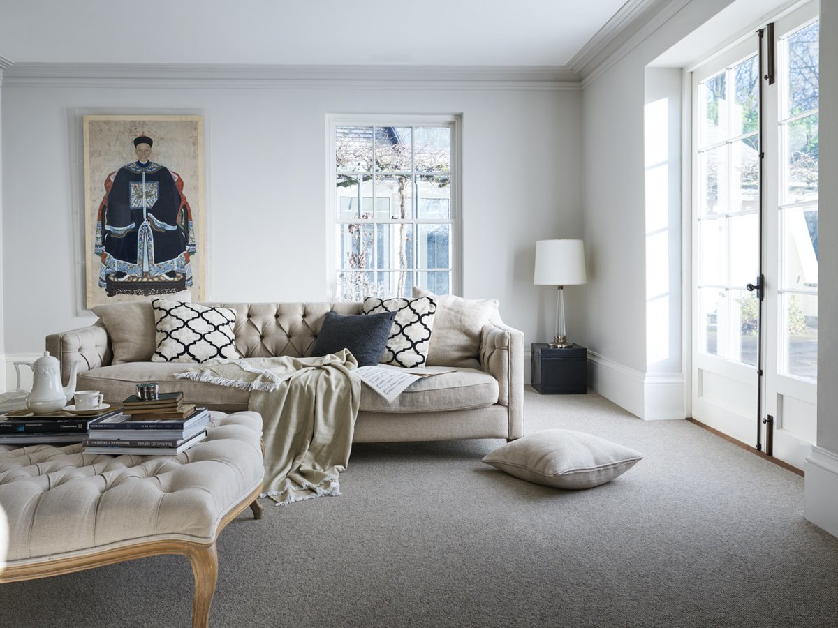 Neutrals never go out of style! If you love subtle tones and textures, discover our neutral, premium wool carpets — like our Capella carpet, seen here in Morning Frost.  ✨

Discover the styles to suit your home: bit.ly/3fjqjOT