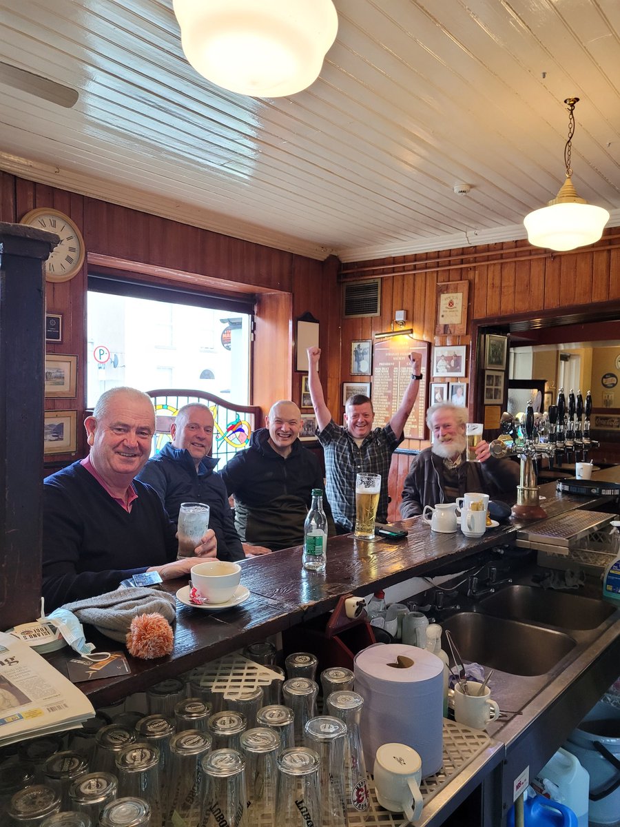 Denis Kelly tweet media