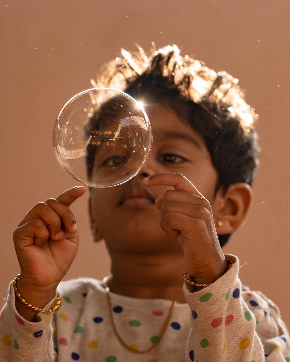 PhotographyDhev's tweet image. #createathome