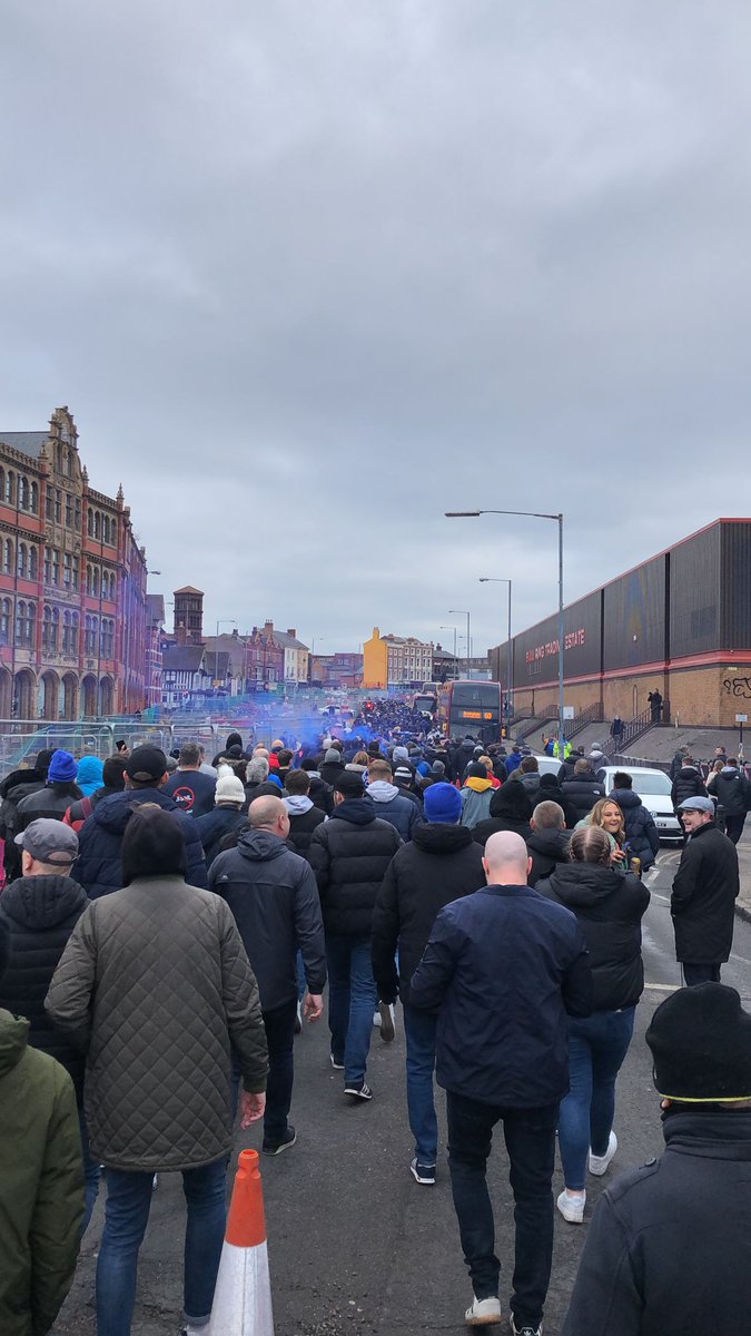 WeAreBirmingham's tweet photo. #BSHLOUT #BCFC https://t.co/iH6CnDwoSw