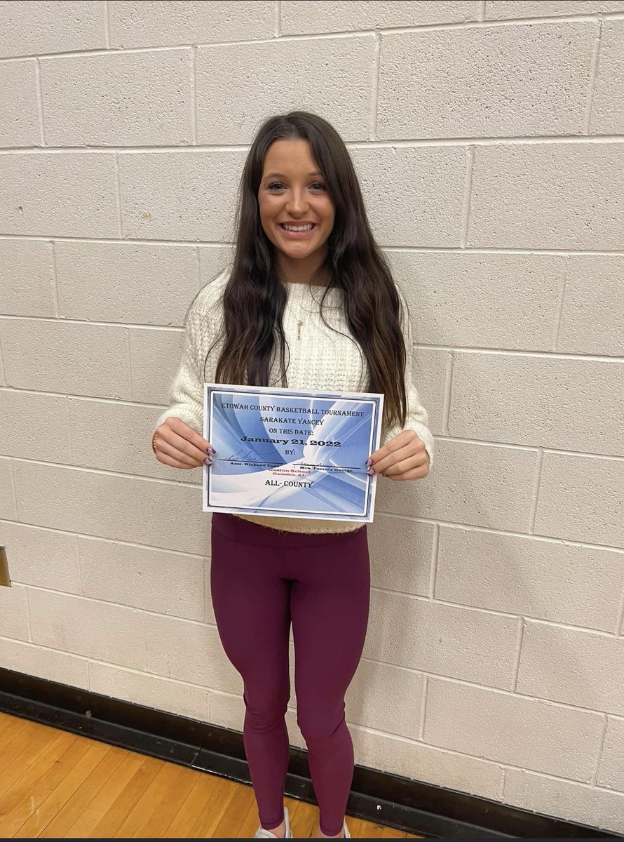 SouthsideVolle1's tweet photo. Congrats to Sarakate Yancey for being named to the All-Etowah County Basketball team! We are proud of you! #multisportathlete #shsvb https://t.co/Y8oJAsbfps