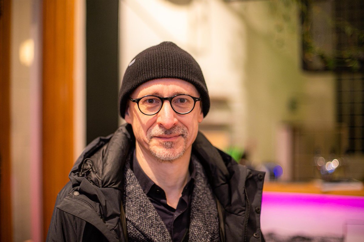 De twee uur radio waarvoor Sven, Erik en ik verantwoordelijk zijn, hebben we gebruikt voor gesprekken over rationaliteit (met <a href="/Rikvdwalle/">Rik van de Walle</a>), lobby-werk (met @KarelJoos), >>>