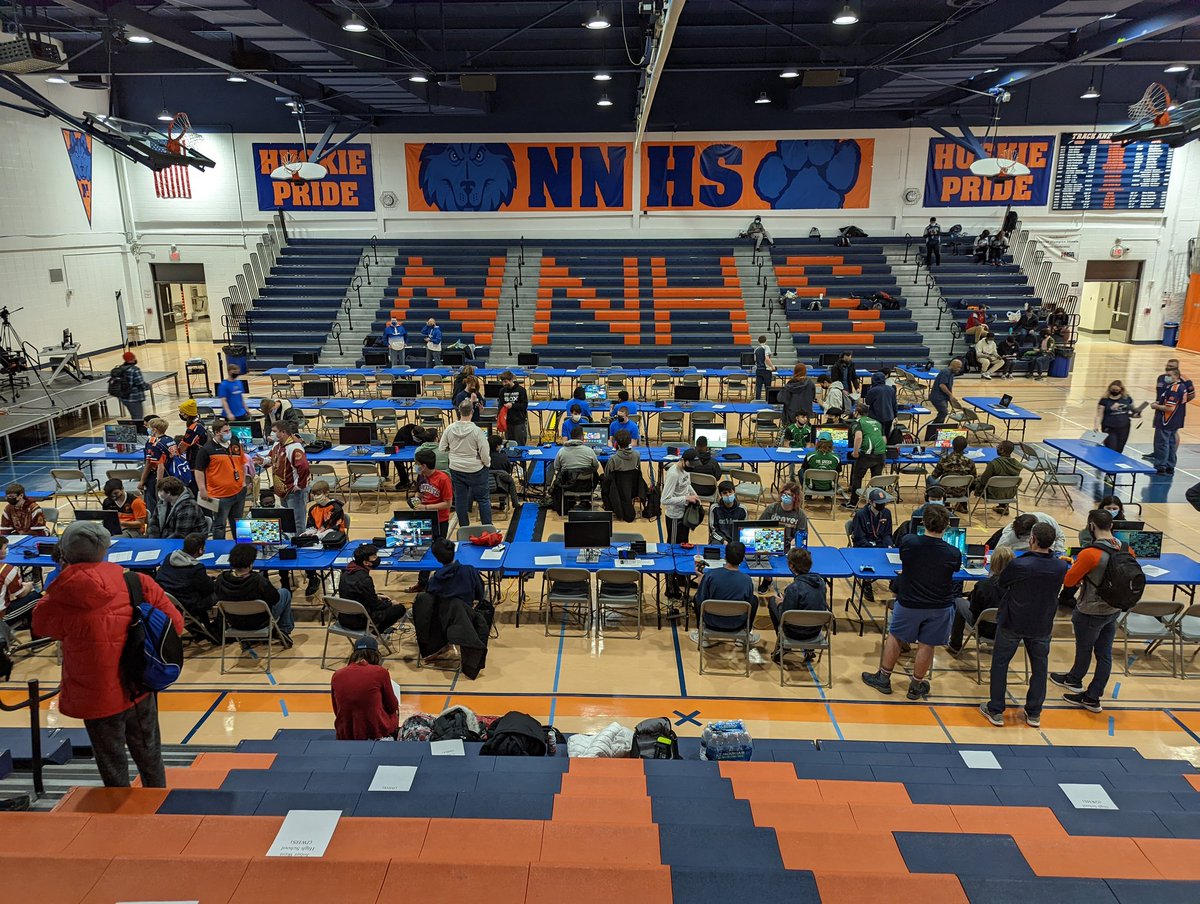 Harris_Math's tweet photo. Warming up for the first official @IHSEA_org SSBU Tournament of the year. Go Lancers! https://t.co/Ix0IVYo2ob