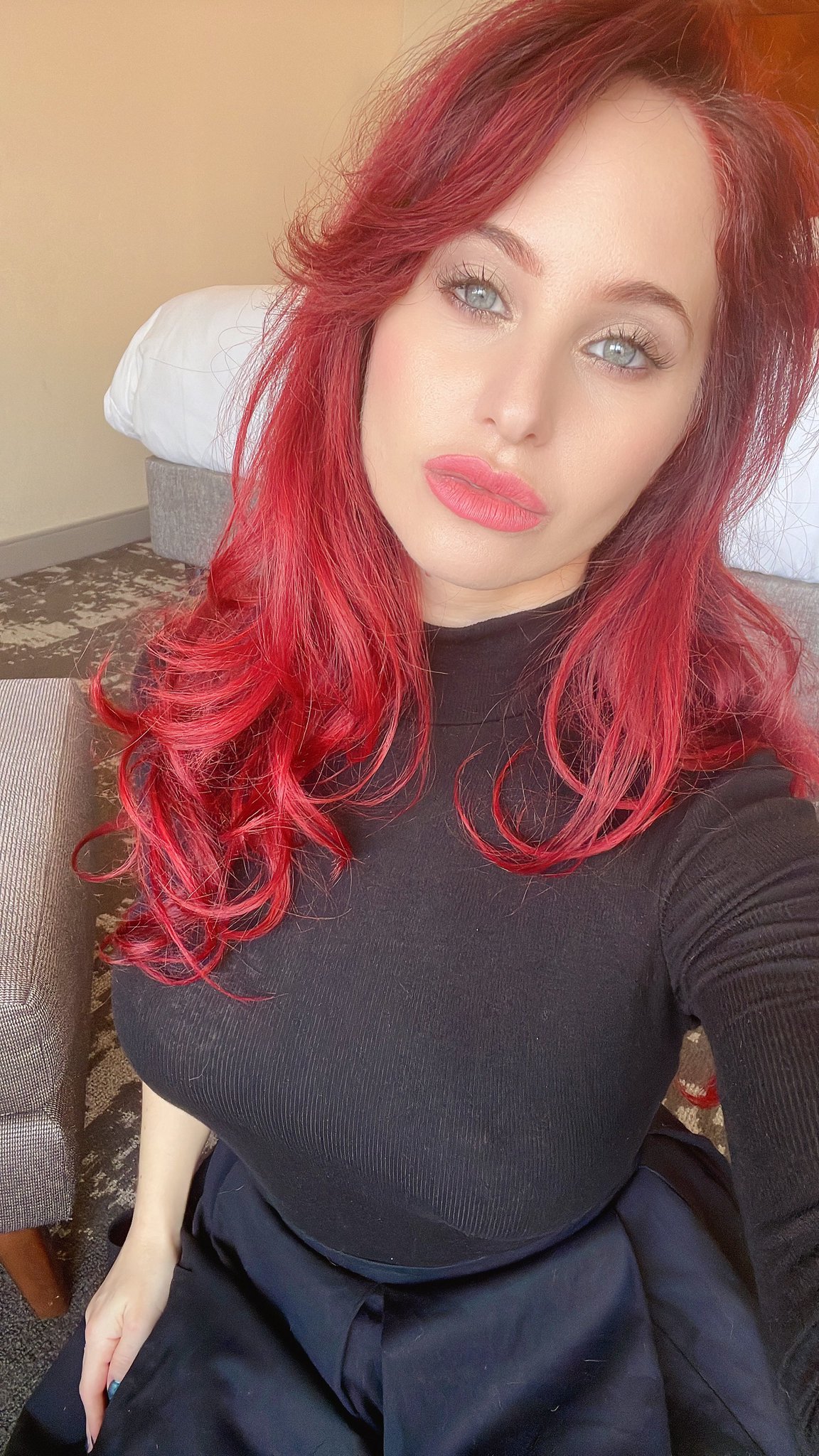 TW Pornstars - Domina Andrea Rosu: SF/Oakland. Twitter. Today is my