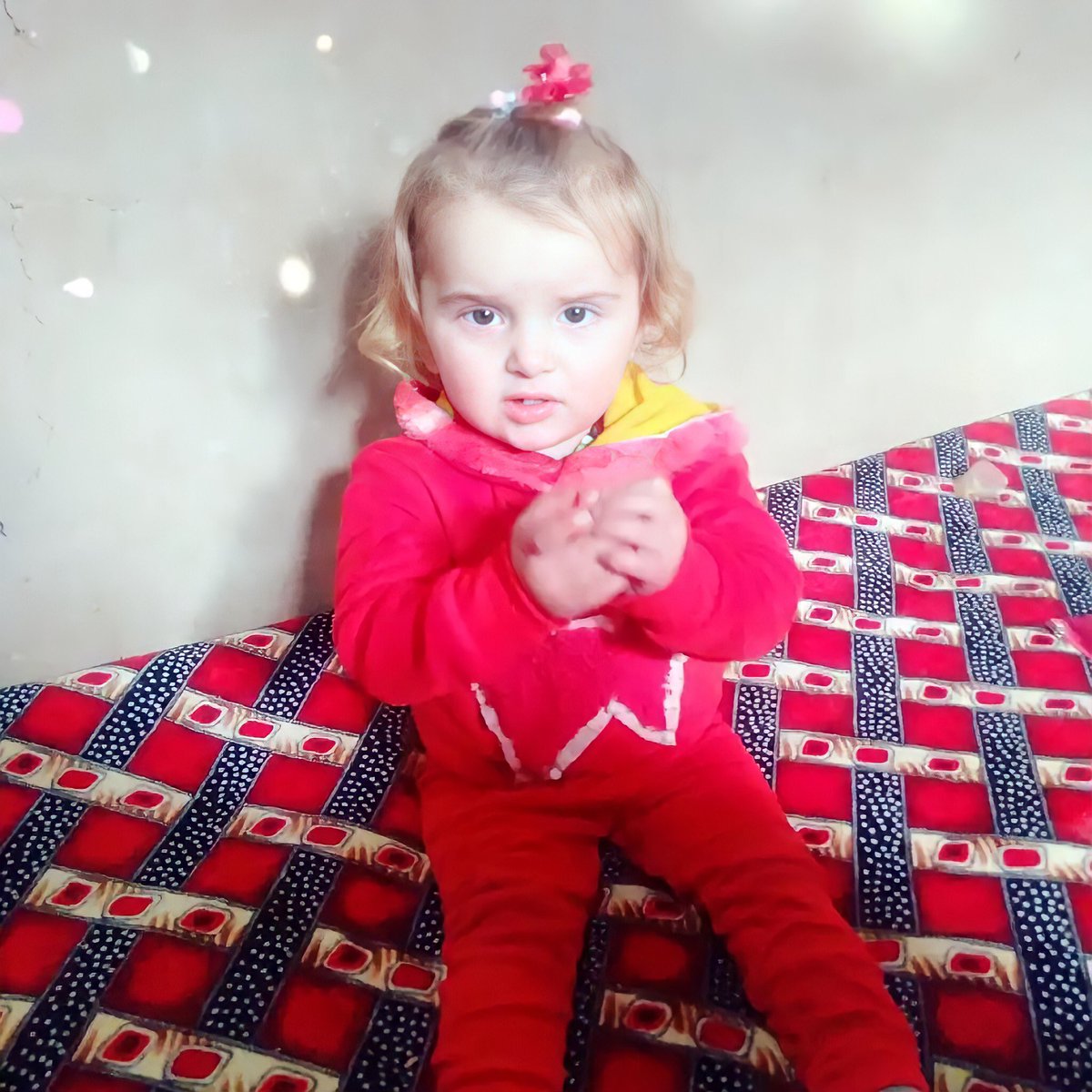 TajikUnity's tweet image. 📍Tajiks from Khwahan District of Badakhshan Province, right in front of Shuroobod (Kulob Region) of Tajikistan 💚
A border and a river separates us, but it is the cultural, historical and spiritual bridge (and not just the physical one) that unites us.