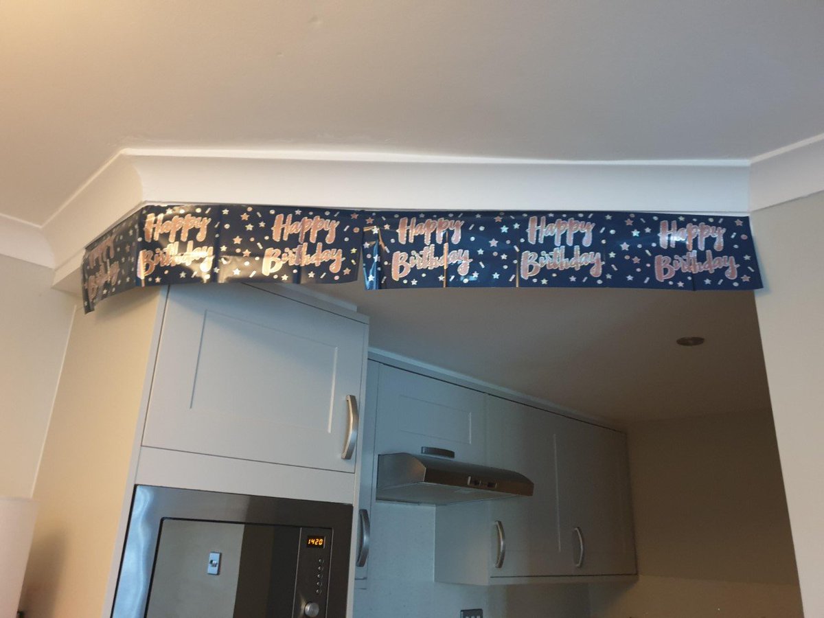 Elizabeth tweet media