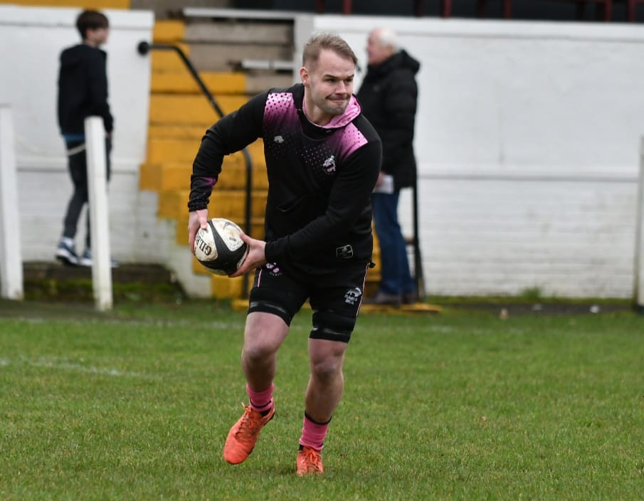 OfficialAyrRFC's tweet photo. 🚀 ℂ𝕒𝕡𝕥𝕒𝕚𝕟 𝕂𝕚𝕣𝕜...

Today's skipper is 𝗿𝗲𝗮𝗱𝘆 𝗳𝗼𝗿 𝘁𝗮𝗸𝗲𝗼𝗳𝗳!

#MillbraeMatchday | #StarTrek https://t.co/VW2xCrolV8