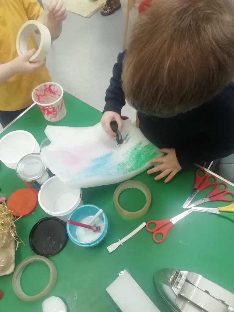 Little Acorns have been busy junk modelling this week #creativeminds #learningisfun