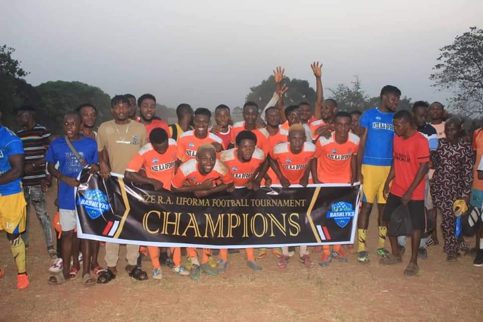 BashlyksE's tweet photo. Umumaisiaku community team became the champion https://t.co/OyO27fqkMB