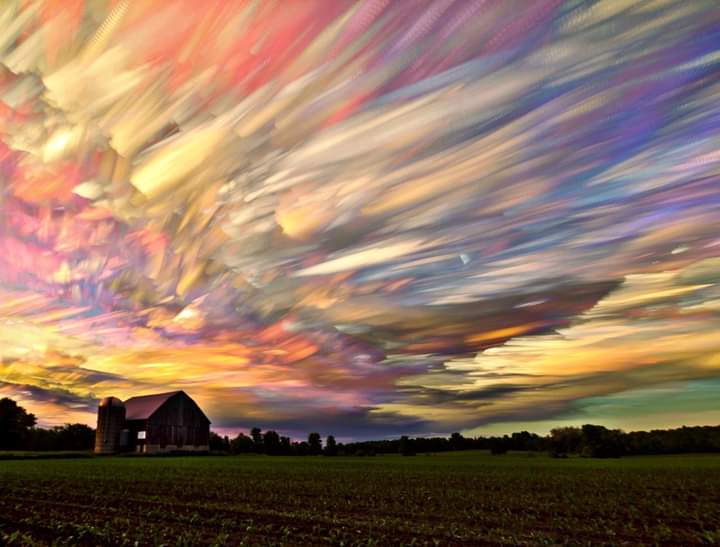 GcRamadan's tweet photo. A time lapse of 396 photos of one sunset https://t.co/Ss7ostauSH