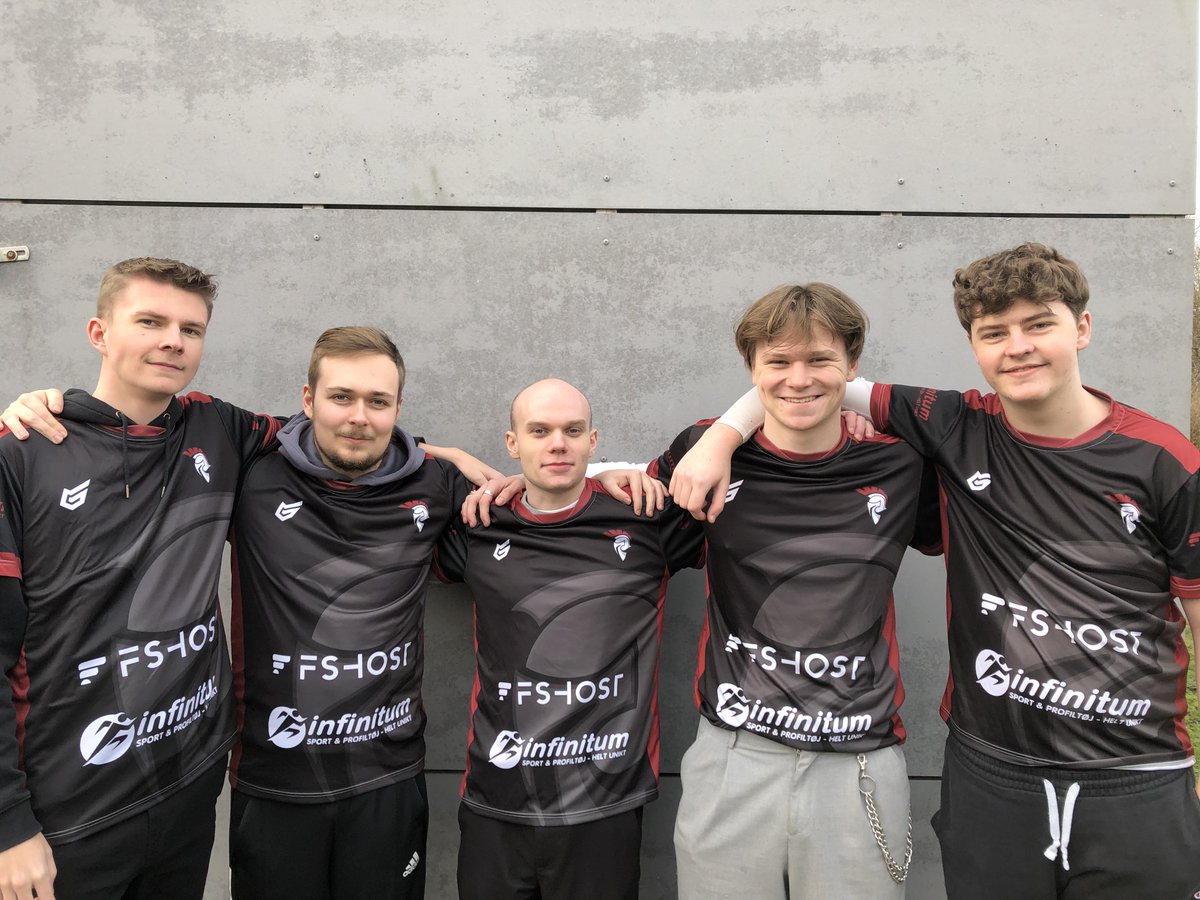 XIESPORTGG's tweet photo. Bootcamp with our main team! 
#XI4LIFE

MAIN LINEUP:
🇩🇰@csgoSweetie 
🇩🇰@HannibalxCSGO  
🇩🇰@HasseCSGO 
🇩🇰@emili0cs 
🇩🇰@ThorseNCSGO 
Coach: 🇩🇰@Frixcsgo https://t.co/rH6WTEnraz