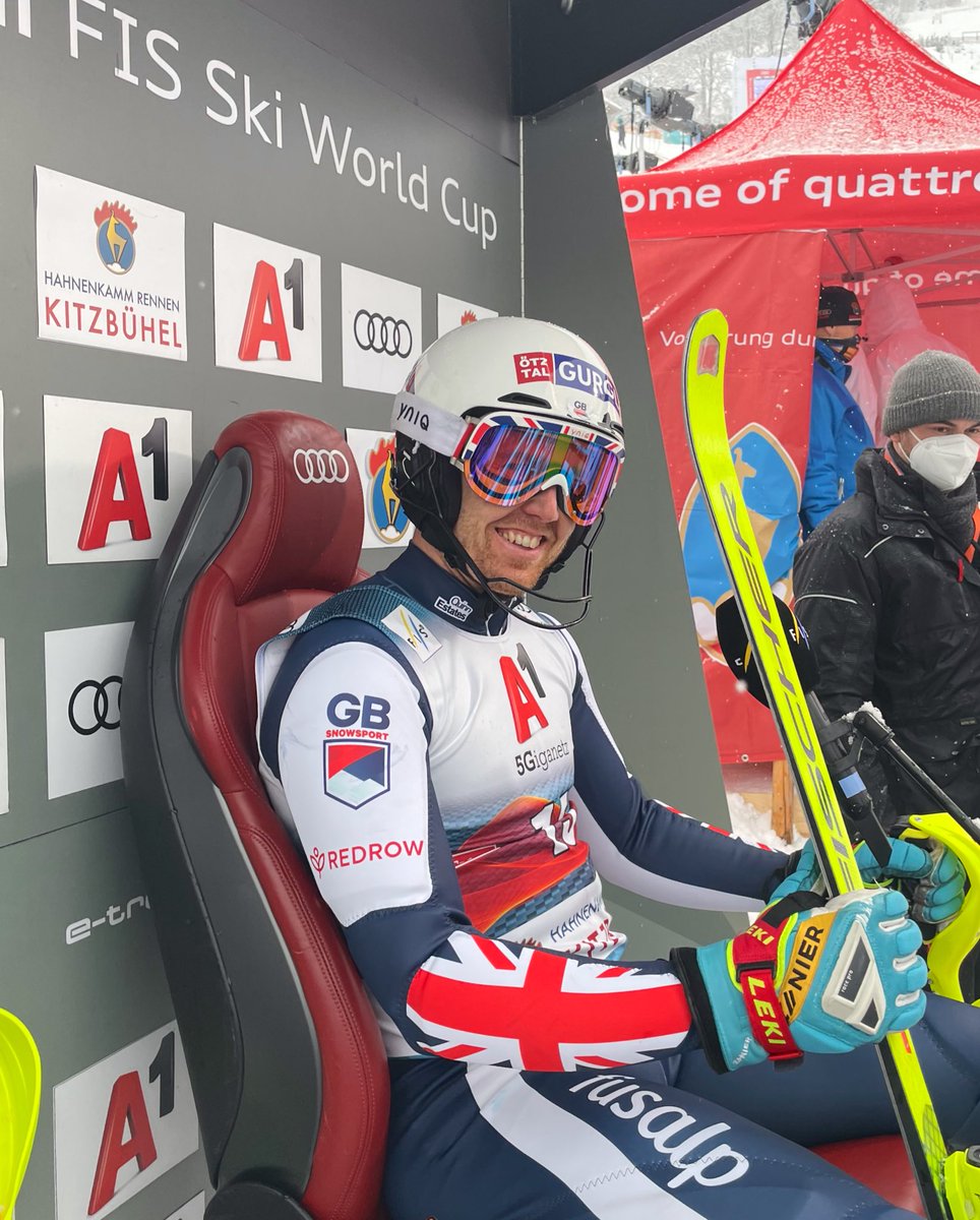 We’d be remiss not to send a *MASSIVE* CONGRATS to @daveryding for making history in the sport of alpine ski racing in such an incredible fashion, in @kitzbuehel no less!! Incredible.🤯🥇🇬🇧