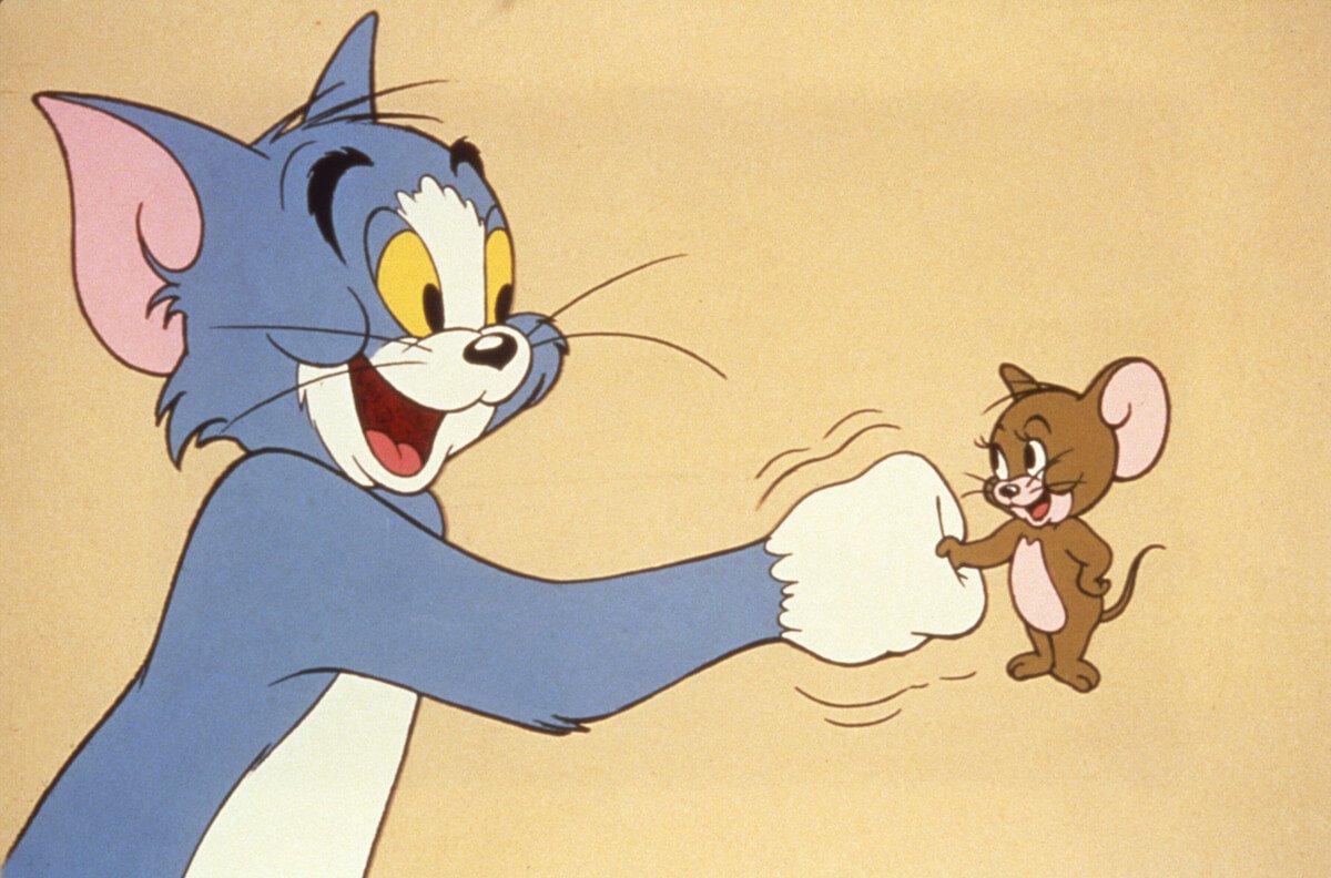 大野賢治 ワンピース熱が再び盛り上がってて考察動画とか見た時に Dの隠し名を持っているのがトムとジェリーのトムの本名 がトーマス D キャットだからトムに間違いない って言うのがあって爆笑した T Co Y2nqxhtibs Twitter