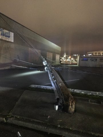 BeavertonPolice's tweet photo. ⚠️Safety Alert⚠️ The area of SW Broadway St. between SW Cedar Hills Blvd. and SW Watson Ave. is closed due to multiple downed power poles. The cause is unknown/under investigation. @portlandgeneral is responding. https://t.co/PdfWBAescq