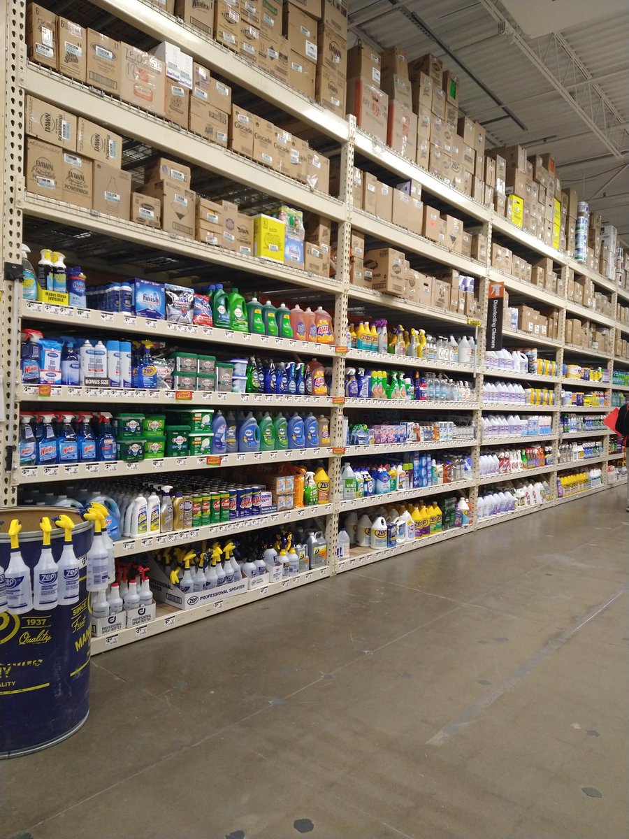 I love Saturday seeing our Bays Full and ready to shop #GardenD28