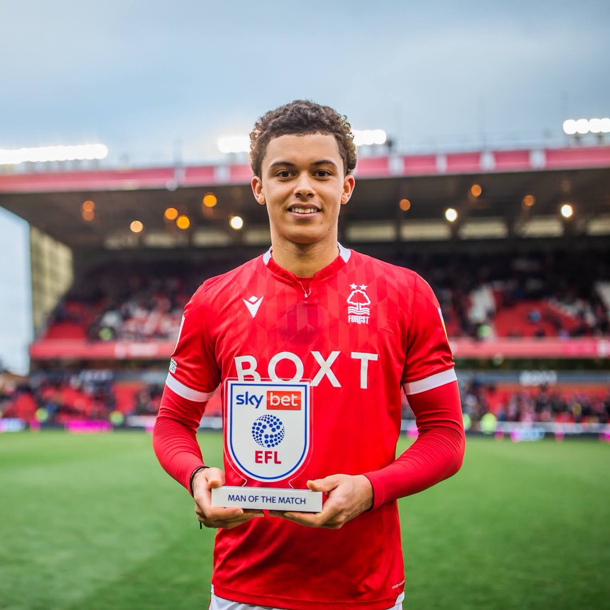 🏆 #OneOfOurOwn 🏆 

🌳🔴 #NFFC