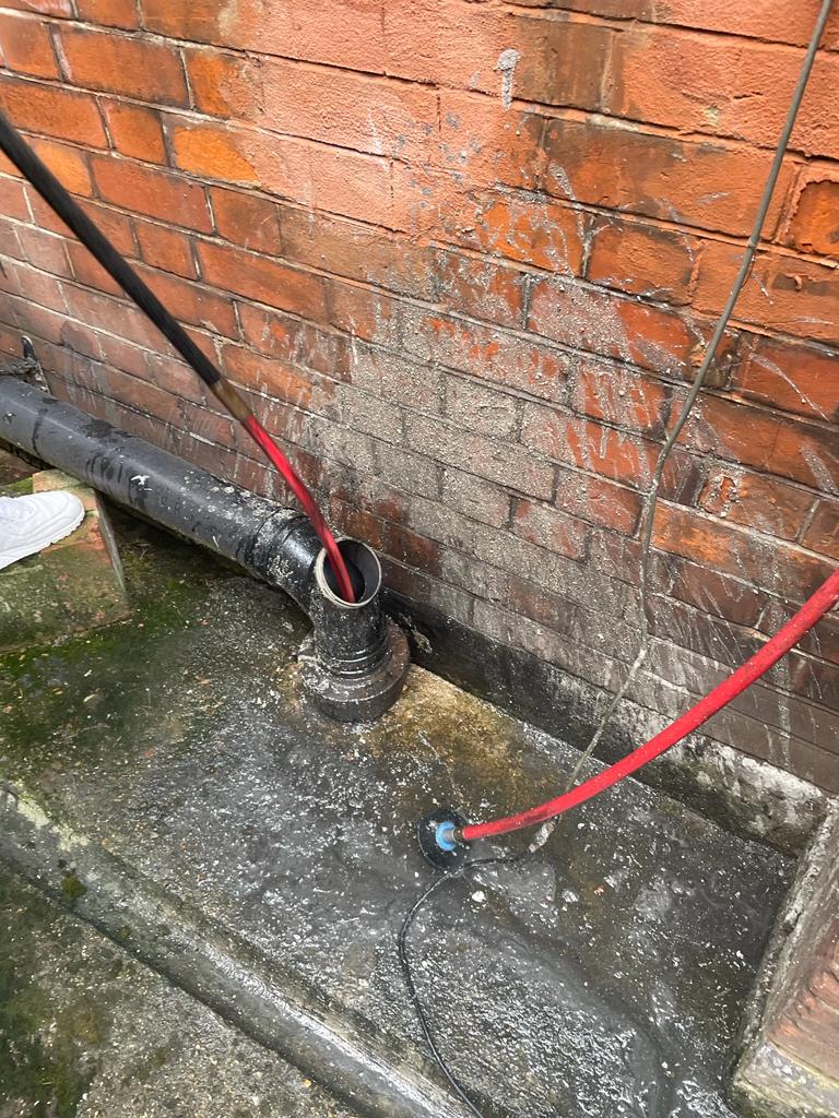 JlgrantA's tweet photo. This is a job we have been working on since late yesterday evening the cause is residents disposing cooking oil  incorrectly down the sink which caused a blockage between the drain pipe and the main manhole for a Residential Building SE London. https://t.co/sCkMywx1xa