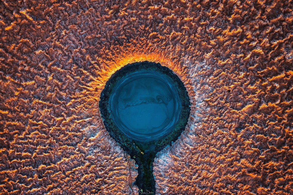 sayafdashen's tweet image. بعدما عبرنا 1050 كم من غرب #الربع_الغالي بإتجاه الشرق صادفنا احدىٰ العيون الكبريتية بالقرب من بحيرات أم الحيش .