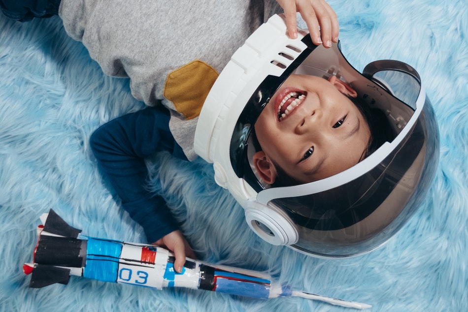 genes2teens's tweet photo. Fun #spaceactivities for #kids to live out their dreams beyond the starry skies | https://t.co/q5y0BpVGQM https://t.co/Mik08aDlpW