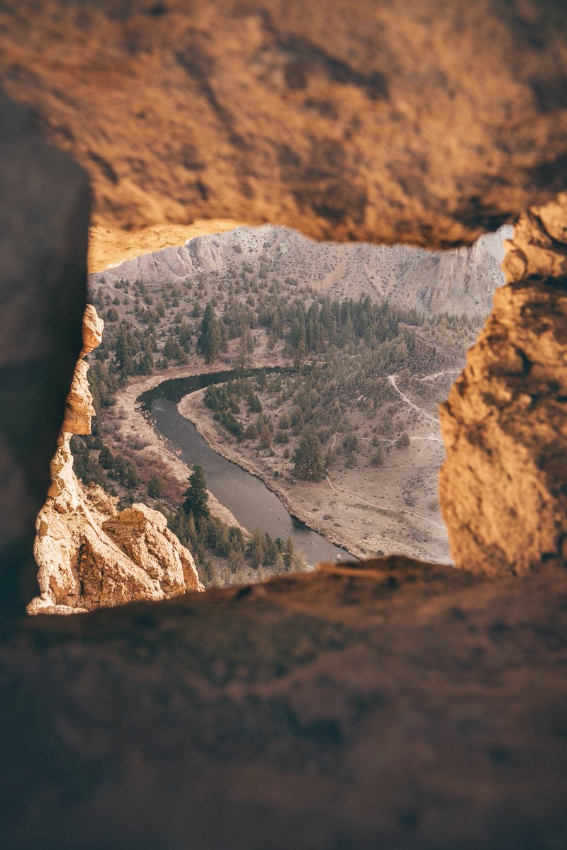 kivraan's tweet image. NFT’s are on sale 👀 I have two 1/1’s available on my @opensea page as well as a 1/1 on my @withFND page if anyone is wanting to check them out 😊 I hope everyone is doing well today!