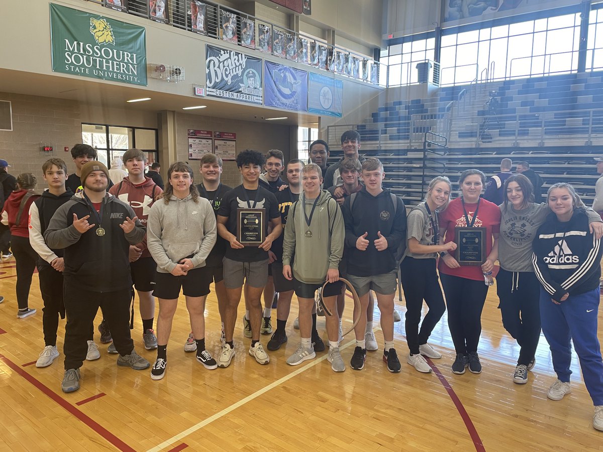 Congratulations to our boys and girls Powerlifting teams who both finished 1st in our annual JHS Powerlifting Meet! We had a record number of competitors representing more than 10 different schools. #GoEagles 🦅