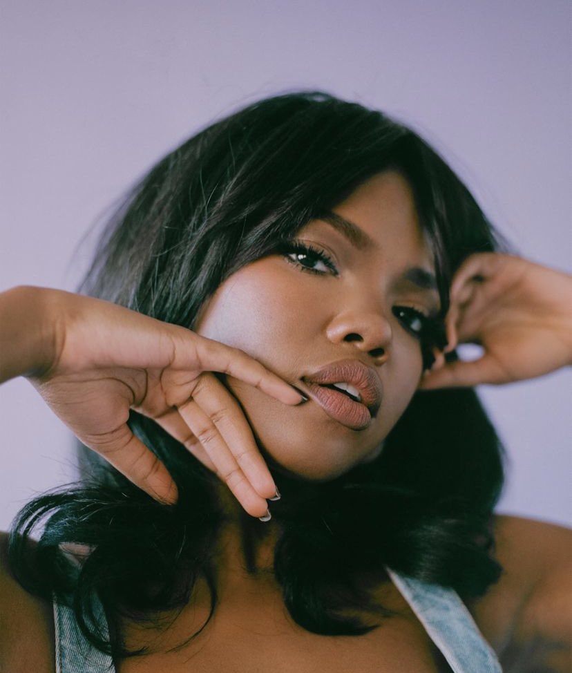 ofc_ggz's tweet photo. The Ryan Destiny https://t.co/o1BJVDJEX1