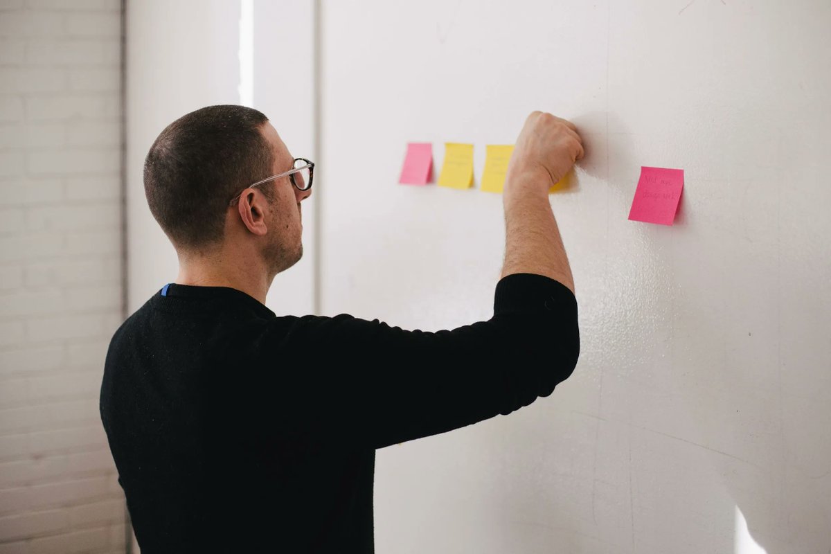 Go beyond the book—join the computer science lab and work with other Swift developers in a whiteboard setting. Sign up here: buff.ly/2AA4ztL