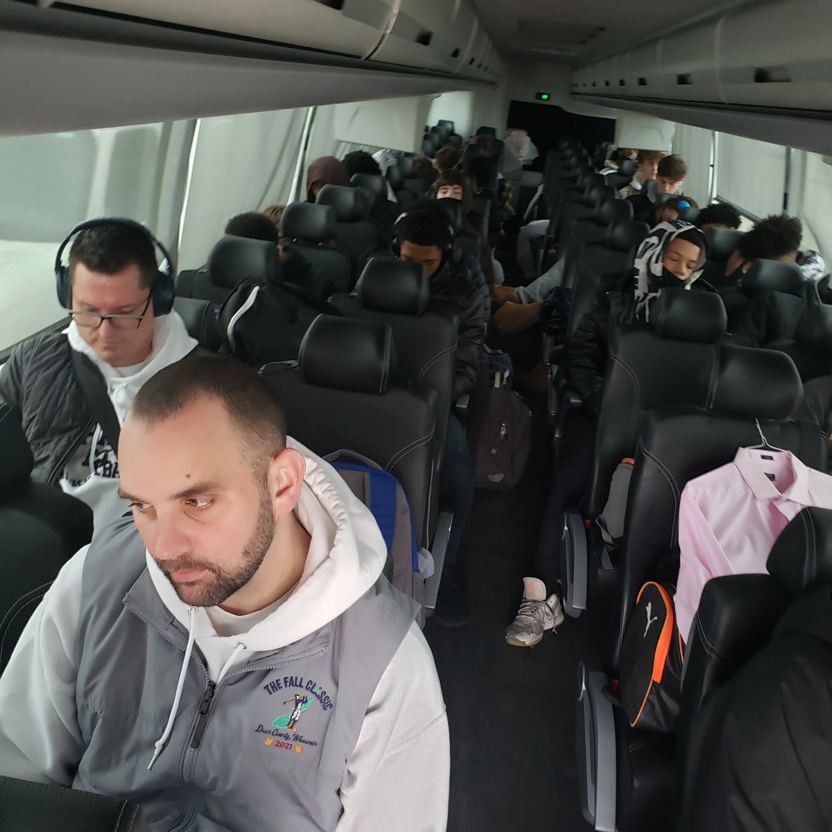 Road Trip Saturday. Headed down to Jacksonville, Illinois to play the Crimsons. Praying for a safe trip and a great overall experience! #menfrom6410