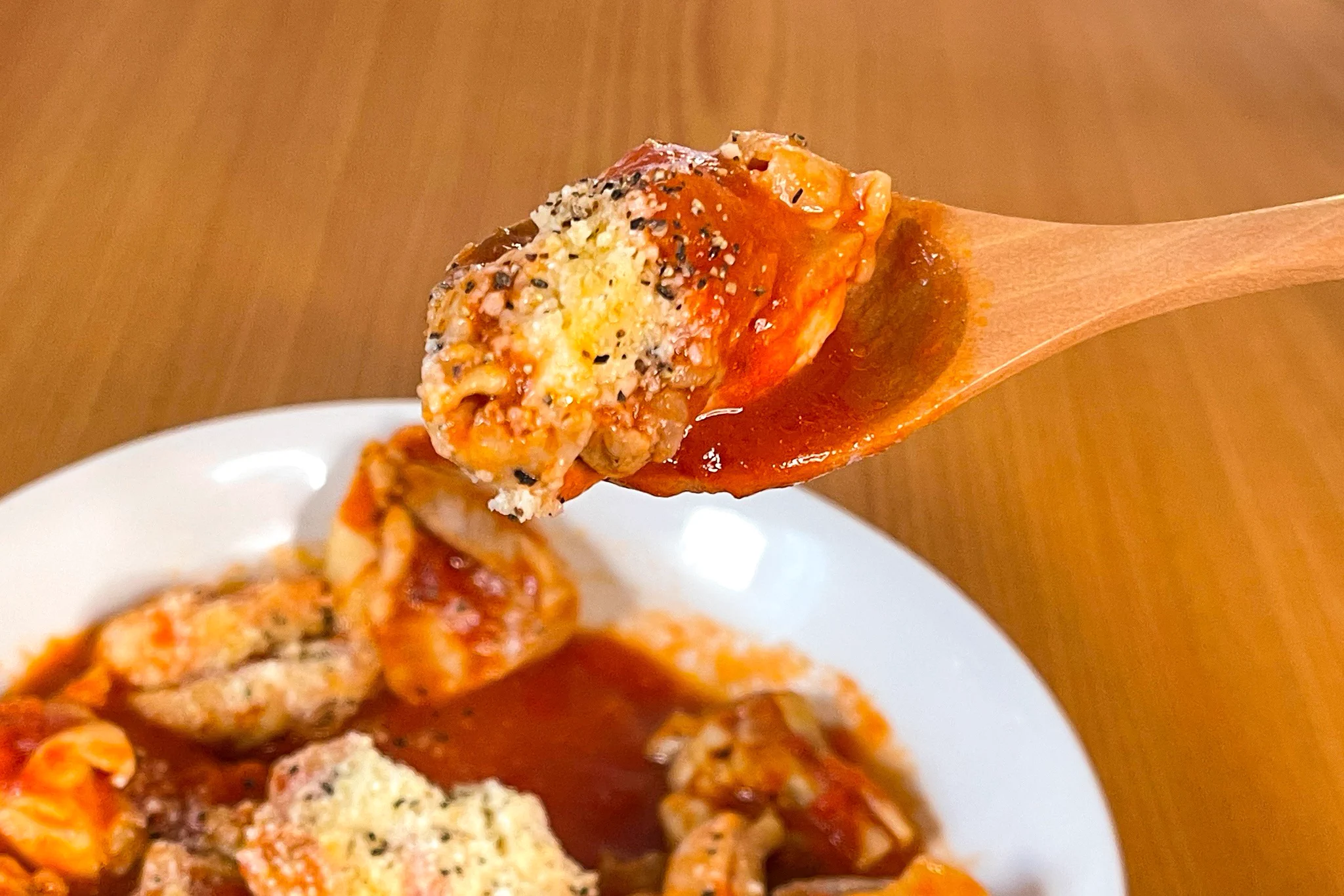 レンジで簡単本格トマト煮！「丸ごと鶏もも肉のトマト煮込み」