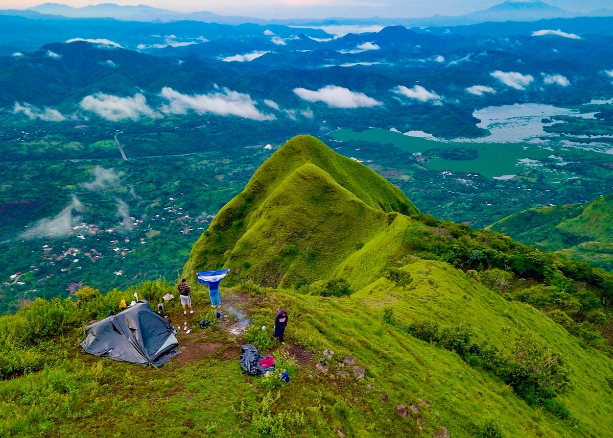 EramonTurismo's tweet photo. Bellas mañanas de Septiembre en Cerro Eramon!

📷creditos al autor.
#EramonTurismo #CerroEramon #Chalatenango #ElSalvador https://t.co/zMUzFAPJXV