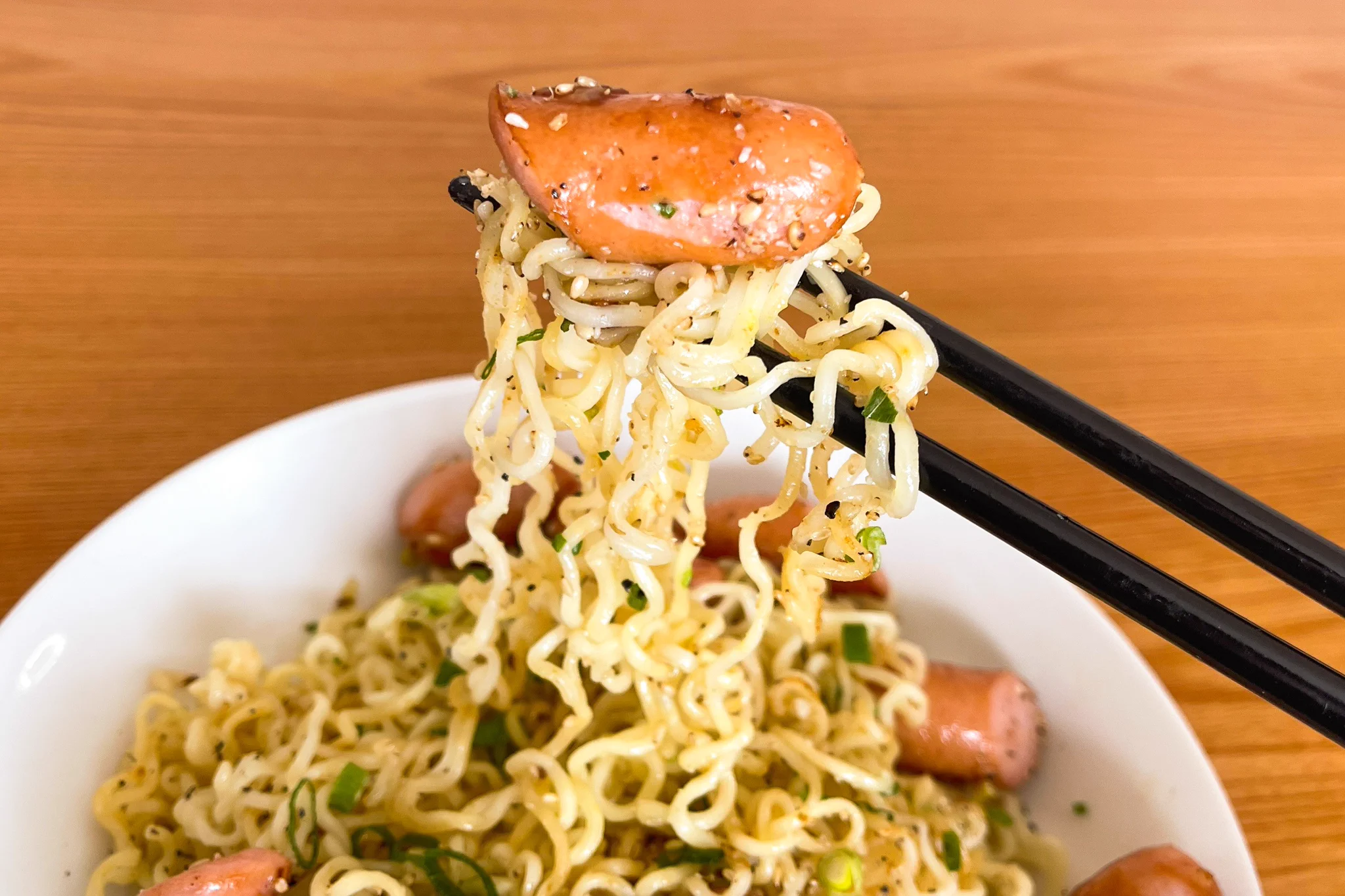 サッポロ一番で作る！ソーセージ塩ペペロンチーノ！おつまみにも最適？！