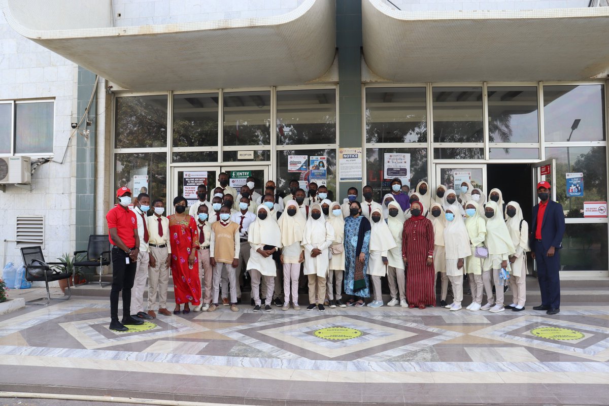 SkylineUNigeria's tweet photo. SUN Holds a ‘Changing Gear Workshop’ for students of First Grade Comprehensive School Kano. The seminar, with the theme; "Your future Begins Today" is part of the university’s initiatives to equip young minds with the necessary skills.
#SUN #ChangingGear
#SkylineUniversityNigeria https://t.co/wiVS9fJCuU