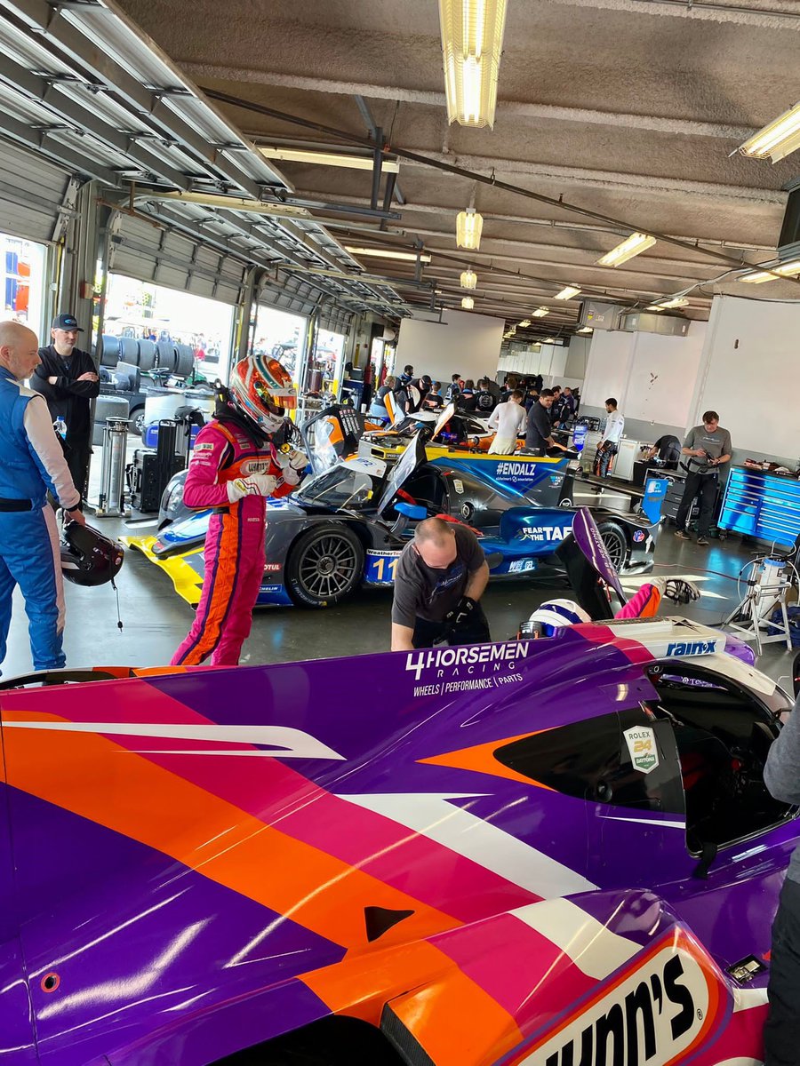 gibsontech1's tweet photo. Great to be here @DAYTONA for the start of the #IMSA WeatherTech Sportscar Championship, 10 LMP2 Gibson engined cars at #Roar24 ahead of the big @Rolex24Hours next weekend. @IMSA #GibsonTechnology #LMP2 https://t.co/sGBr3saL42