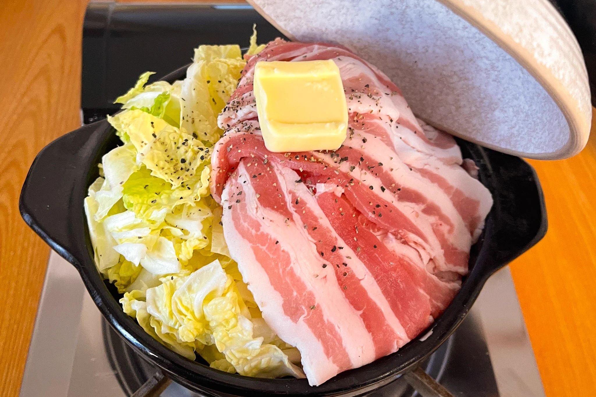 悪魔的なクリーミーさを味わえる？！お水を使わずに作る「鍋」レシピ！