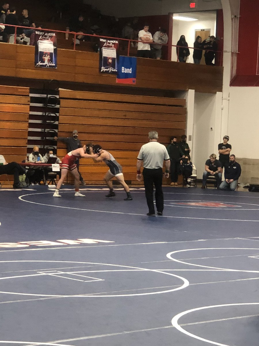 YHSAthletics115's tweet image. Foxes @YHS_Wrestling competing in the #SPC meet today! Great setup at West Aurora for the meet. Let’s go, Foxes Wrestlers! #FoxPride