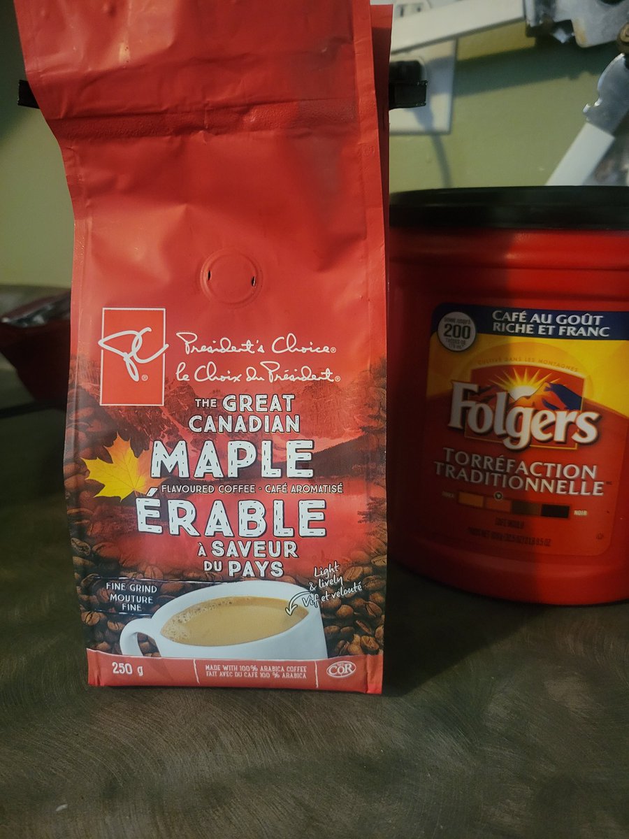 JinkBc's tweet photo. Sorry Folgers your just not Canadian enough for me this morning... I need some maple coffee to fix me this morning! #maplecoffee https://t.co/07T7c6uI8f