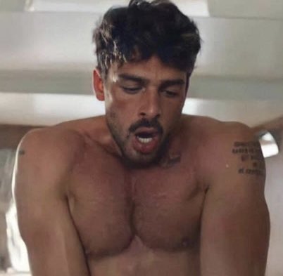 andersonnmaida's tweet image. “conheço ele de vista”

a vista: