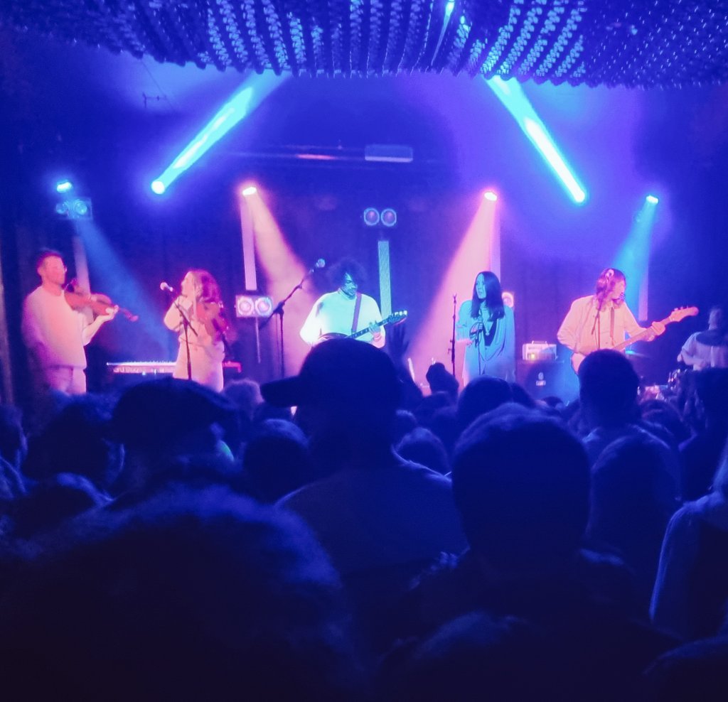 Great gig <a href="/ttrruuces/">T T R R U U C E S</a> last night, so much fun. Hope to catch you again soon
#ttrruuces #colourshoxton #livemusic