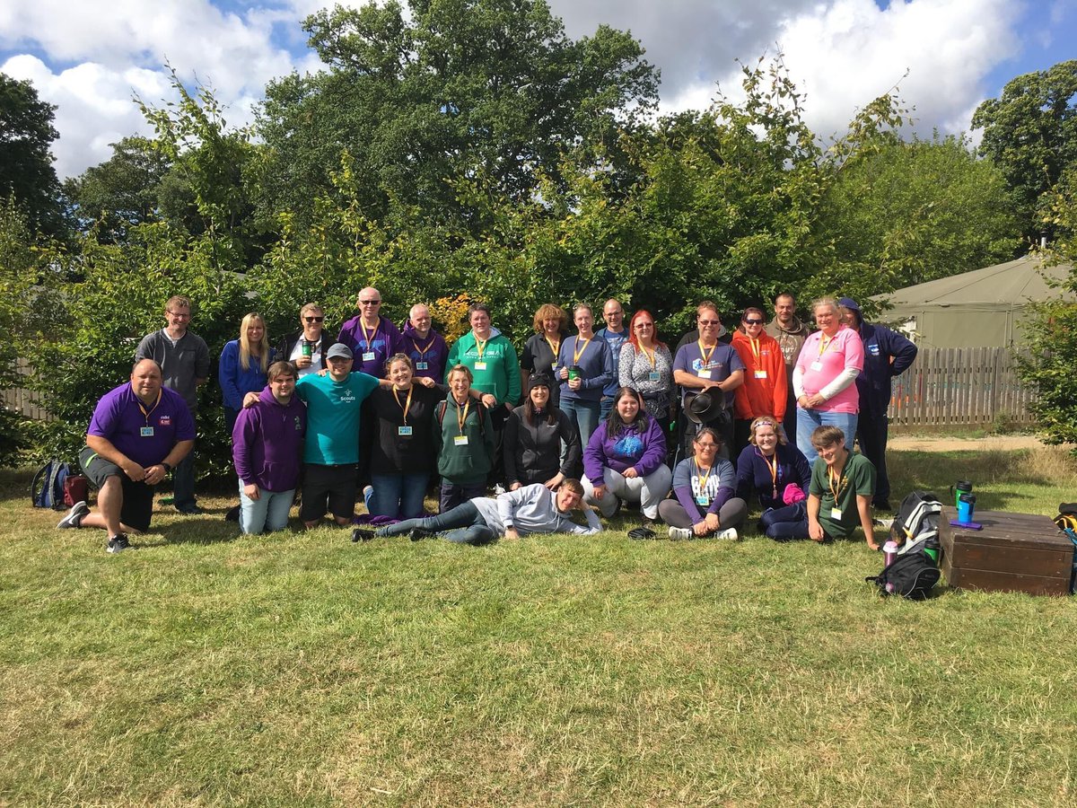 Still time to book! Come and join over 50 people who have already booked on our Leaders Weekend…going to be a great weekend. cognitoforms.com/SpectuliseLtd/…