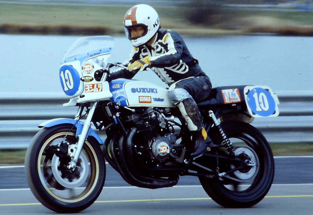popsyosh34's tweet photo. Dave Aldana 🇺🇸🔟🏁
#DA10 #Bones #Yoshimura #GS1000S https://t.co/Kz2ood5j0P