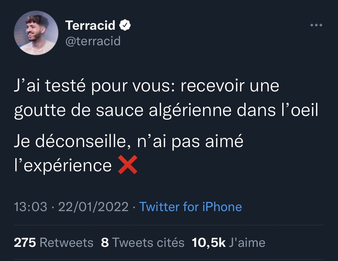 TopDesTwittos's tweet image. Pendant ce temps sur Twitter