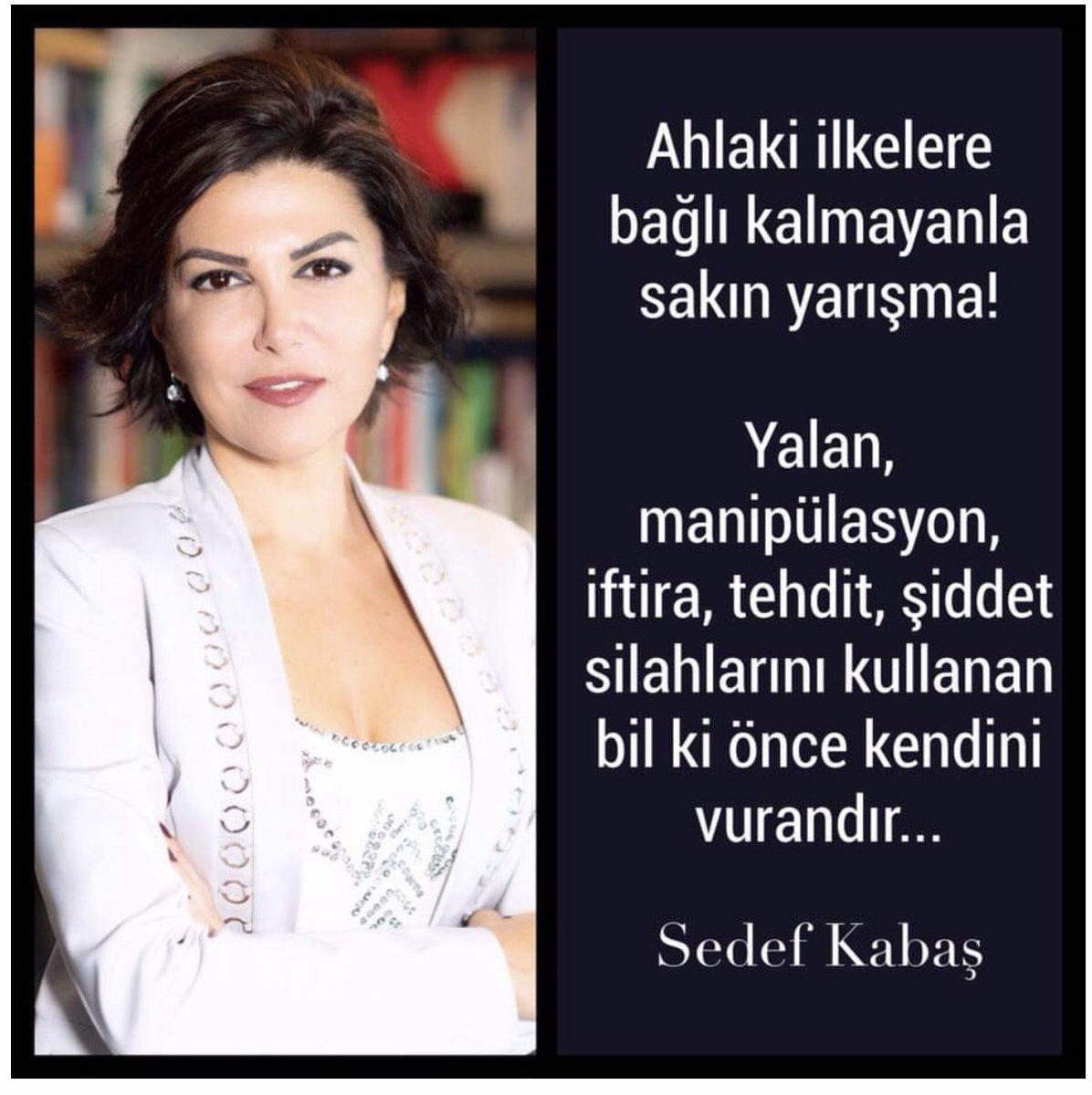 Cumhurbaşkanına hakaret suçundan
 Sedef Kabaş tutuklandı . 

Gün gelecek ,En çokta sizlerin Hak hukuk adalet’te ihtiyacınız Olacak .

  #SUSMUYORUZ Yeter Artık 
#Sedefkabasyalnızdeğildir 
#KaranlığaSürükleniyoruz  
Zavallı Silivri Ters Kelepçe Muhalefet.