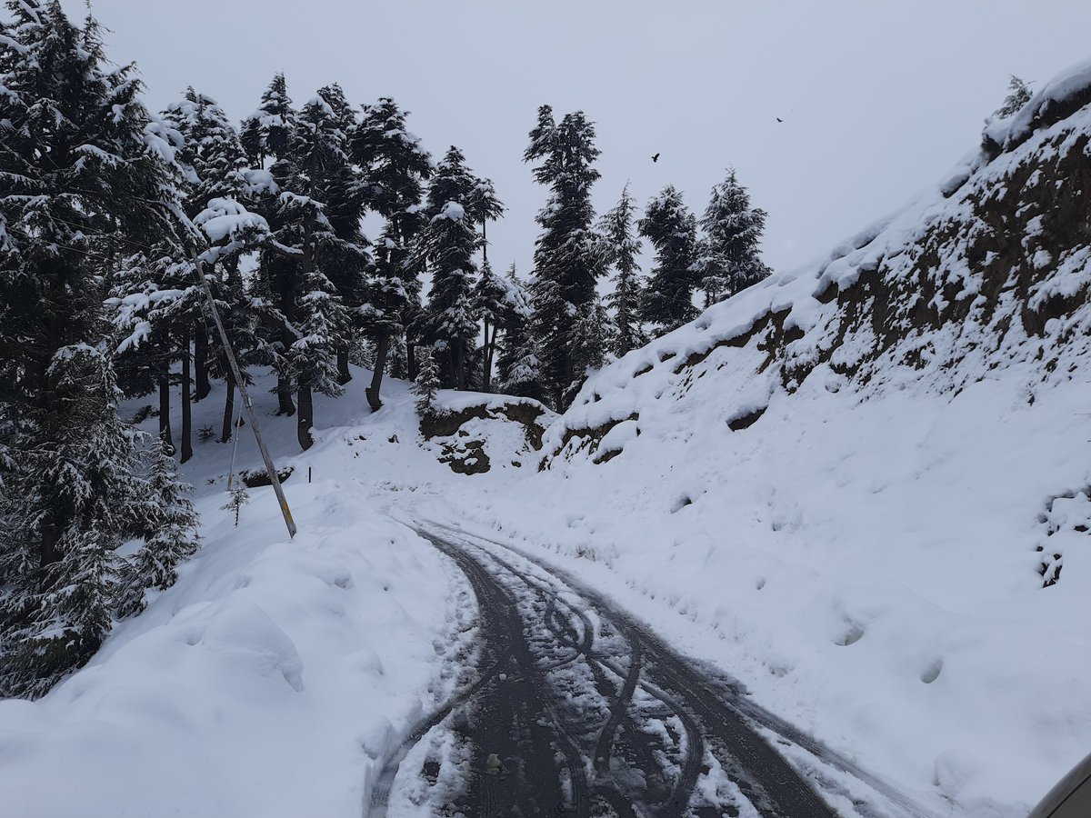 _shoaibwar's tweet photo. Day well spent. #Hajibal #Baramulla #Serene https://t.co/sNpD758sR3