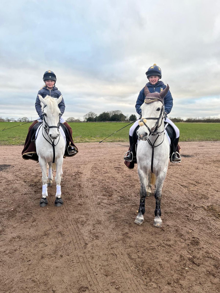 Sed_Equestrian's tweet photo. A massive well done to Emma for finishing 1st & 4th in the 90cms #EventersChallenge & 4th in 80cm. #3qualifications for Hickstead. Harriet rode beautifully on her young pony #welldone https://t.co/etP1EAPxJy
