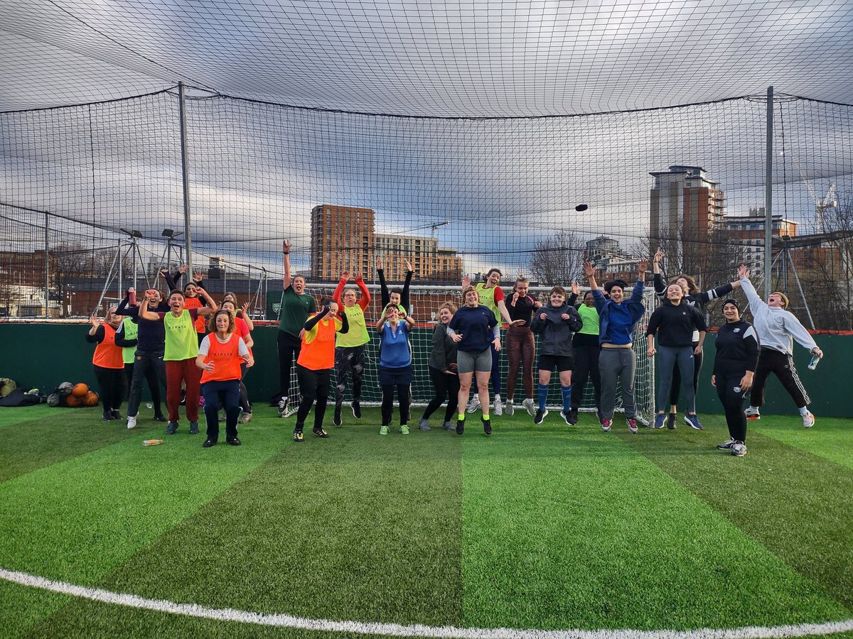 What a day!! A record 25 people came to our session today and it was amazing to meet so many new faces!

We love to see so many women &amp; Non-Binary folk giving footy a go and getting back into the game. Can't wait to see you all again soon! 

#football #footballforall #kickabout