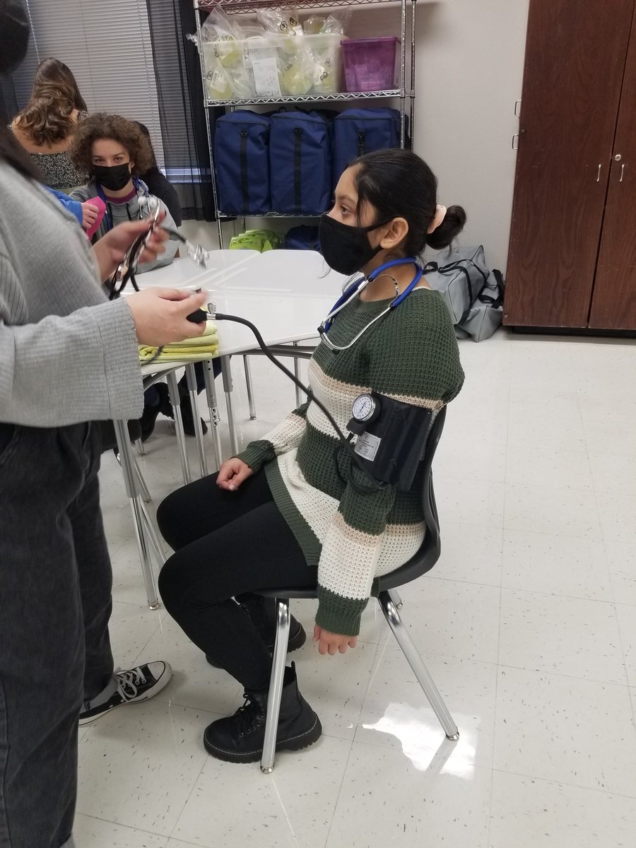 These amazing KCA Owls are getting some hands on experience learning about Blood Pressure assessment! <a href="/kcaowlspta/">Keller Collegiate Academy-PTA</a> <a href="/KISD_Academy/">Keller Collegiate Academy</a> <a href="/DWW_KellerISD/">District-Wide Wednesday</a>